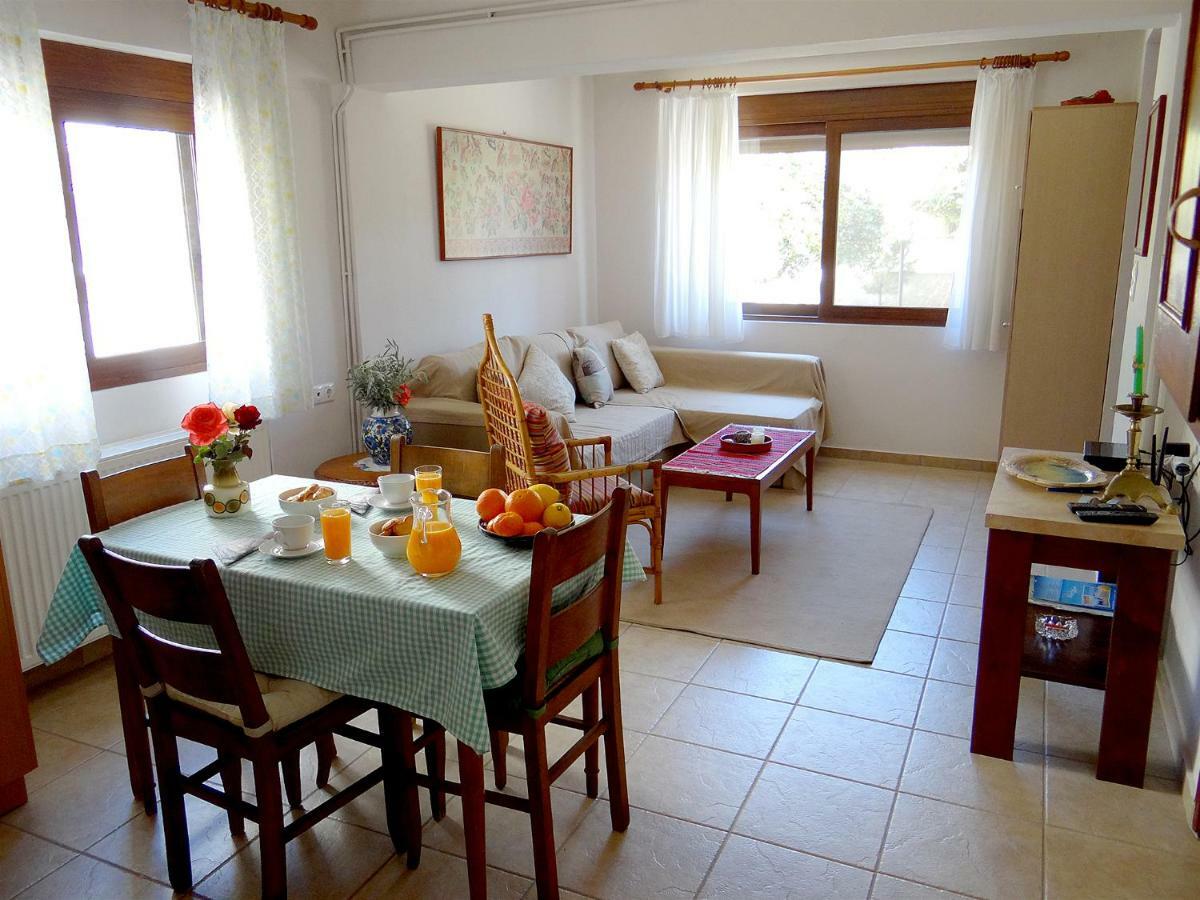 Apartment By The Sea Като-Даратсо Экстерьер фото