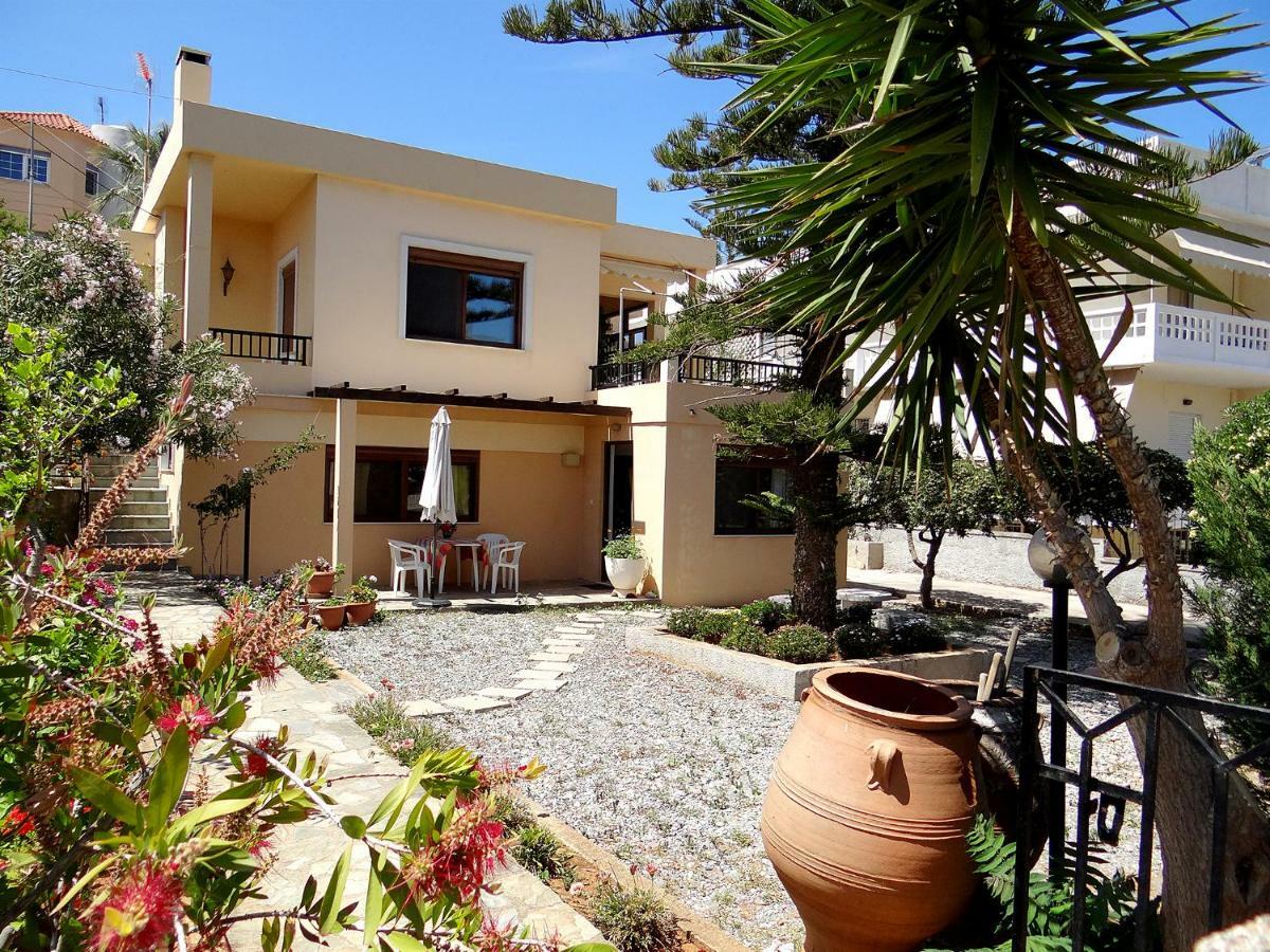 Apartment By The Sea Като-Даратсо Экстерьер фото
