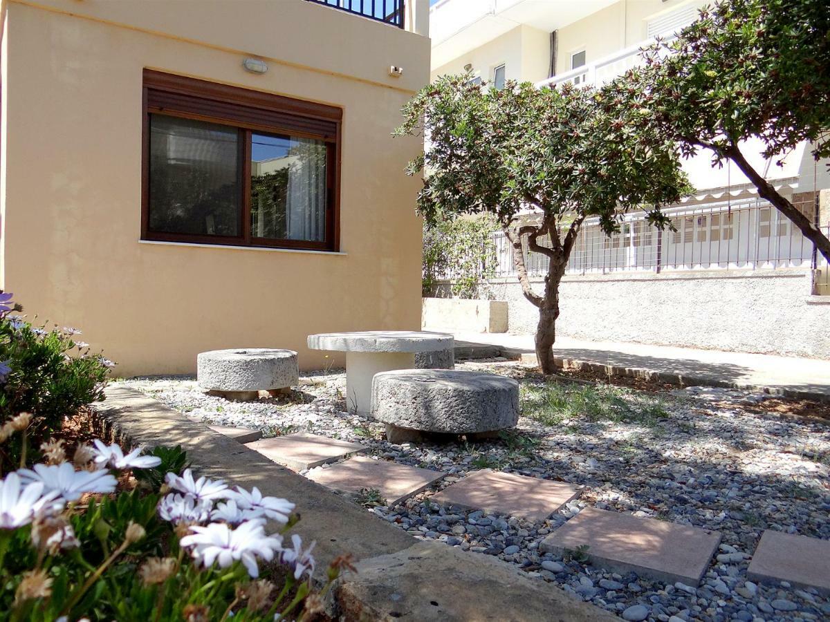 Apartment By The Sea Като-Даратсо Экстерьер фото